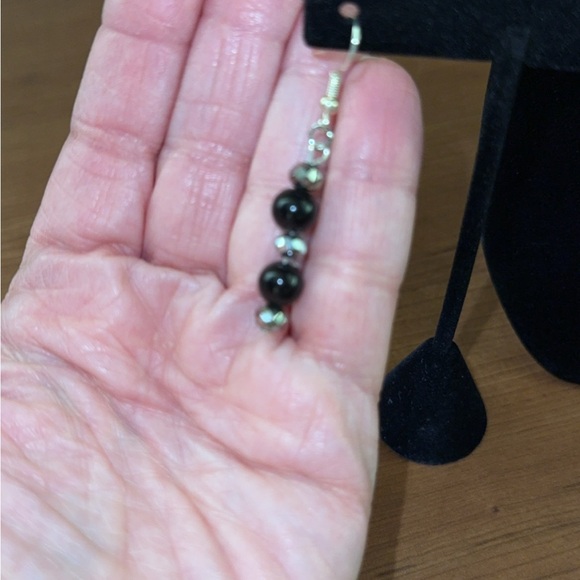 12" Chain Link Black Silver Beaded Necklace and Earring Set - Picture 3 of 5